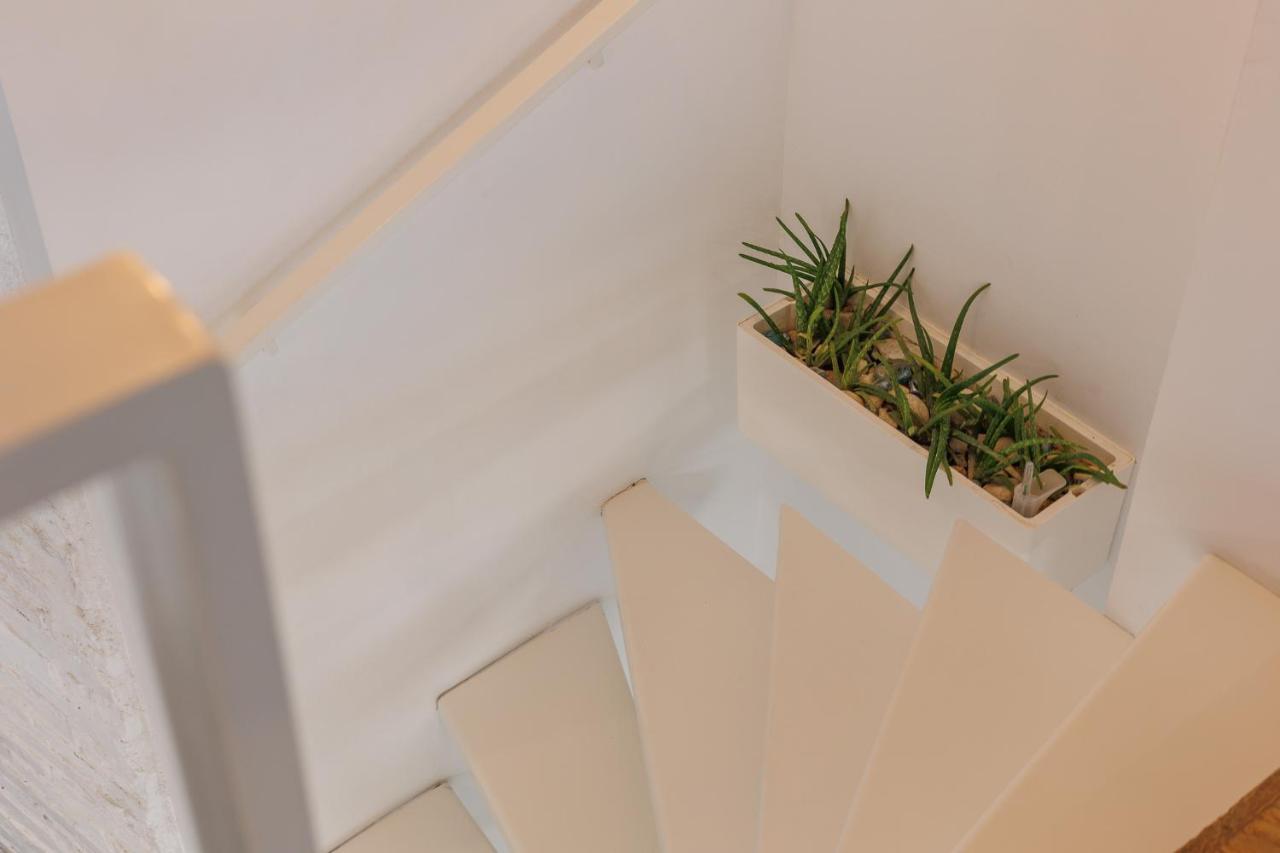 Loft Con Mucha Luz En El Centro Barrio Ruzafa Villa Valencia Exterior photo