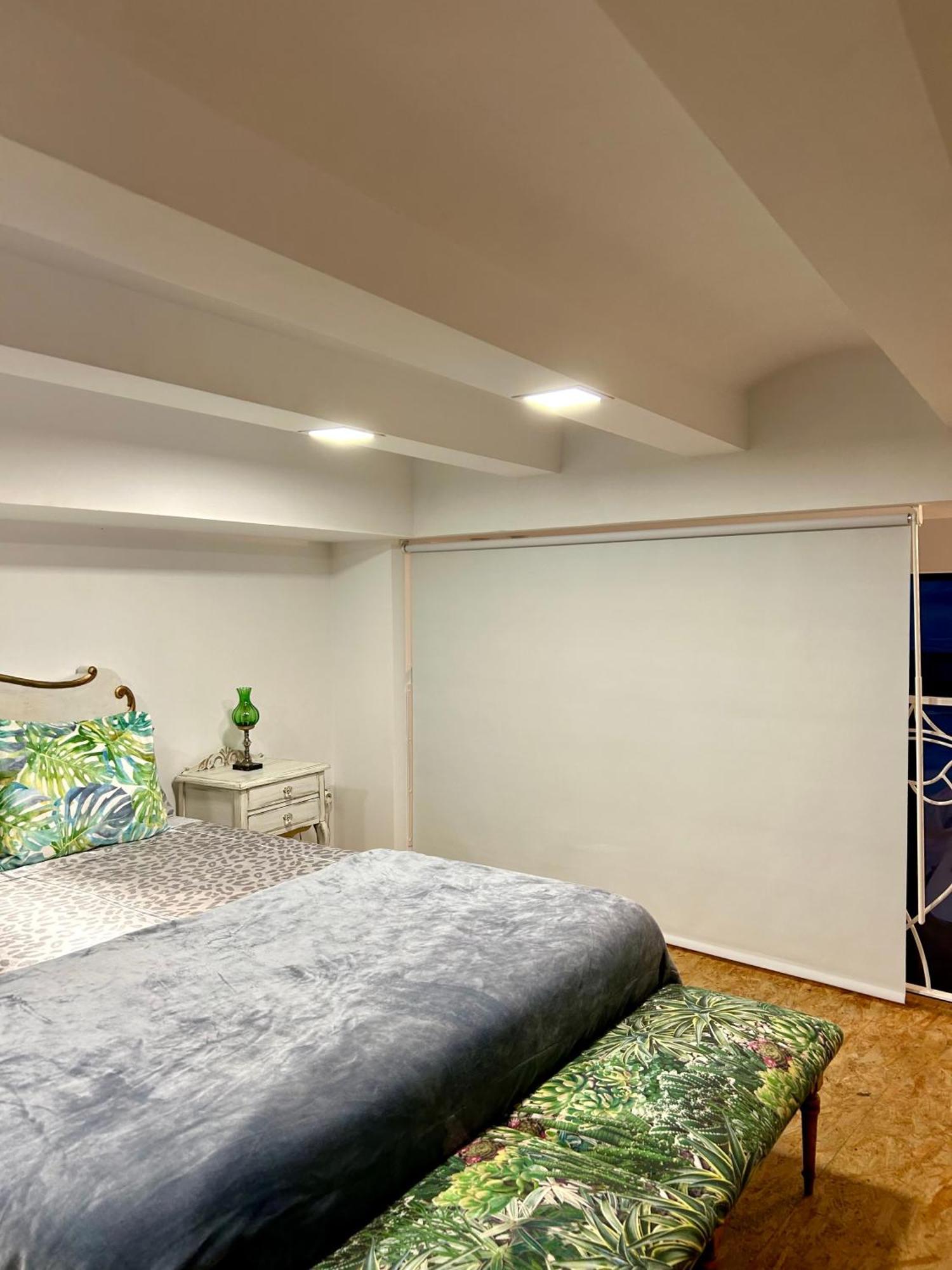 Loft Con Mucha Luz En El Centro Barrio Ruzafa Villa Valencia Exterior photo